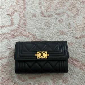 C Black Quilted Leather Card Holder